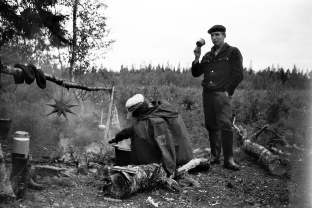 1970 г.  Т.Зомберг и В.Дрожжин. Экспедиция «Нордкап». Баренцево море.