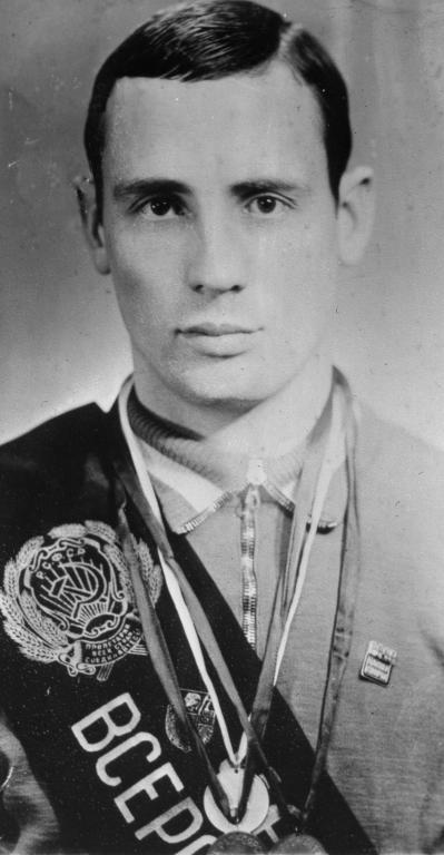 70-53  1970 г.  Соляник Владимир. Призёр чемпионата РСФСР. Мастер спорта. Томск.