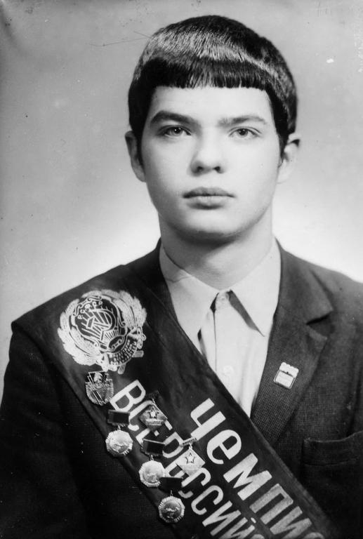 70-58  1970 г.  Шиповский Иван.  Мастер спорта. Чемпион РСФСР 1973, 1975 гг.