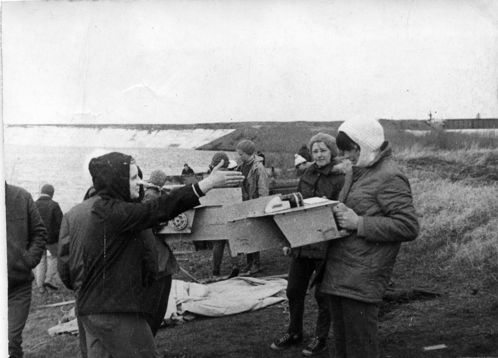73-161 1973 г.  Г.Кузьмина, Н.Роденко, Г.Котова. Первенство города по ориентированию. Сенная Курья, Томск.