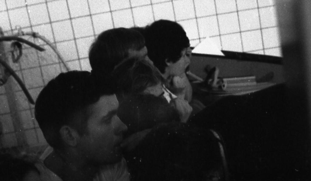 74-48  1974 г.  Тренер команды СКАТ А.Г.Левков. Восточная зона кубка РСФСР по плаванию в ластах. Новосибирск.