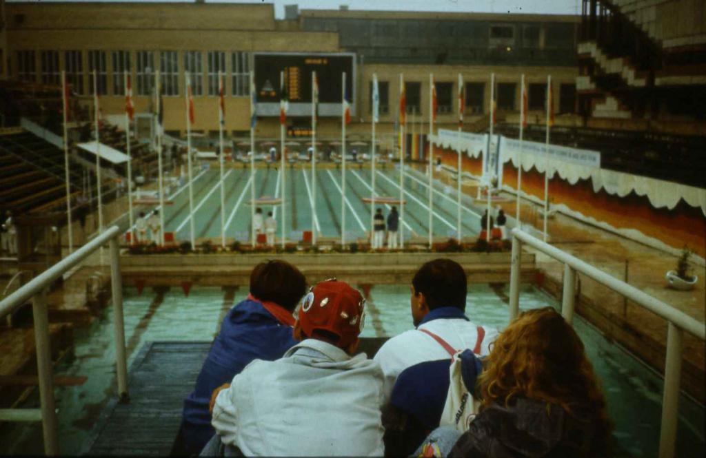 89-22  1989 г.  Судейская коллегия. Подготовка к стартам XIII чемпионата Европы по плаванию в ластах. ДВС, Москва.