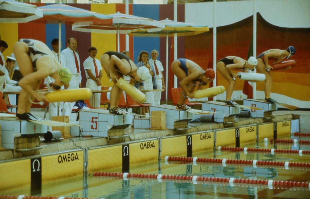 89-26  1989 г.  Старт на дистанции подводного плавания. XIII чемпионат Европы по плаванию в ластах. ДВС, Москва.