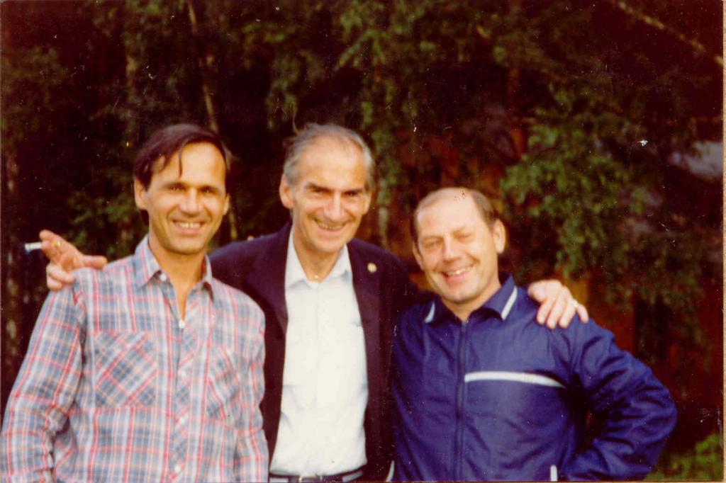 89-54  1989 г.  В.Жданов, К.-Х.Кёрлл и В.Б.Титов. Визит Президента спортивного комитета CMAS  К.-Х.Кёрлла в Томск.