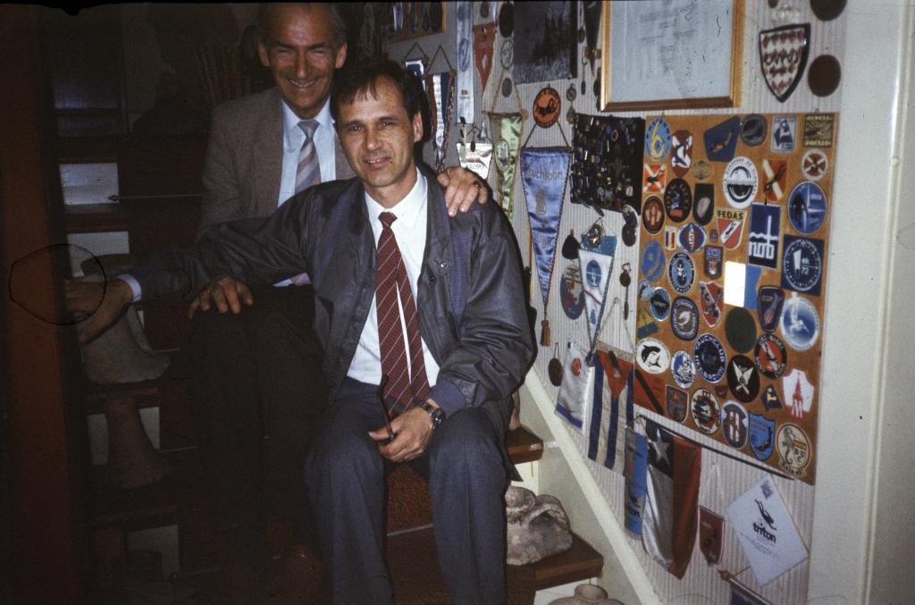 90-3    1990 г   В.Жданов в гостях у К.-Х.Кёрлла в Мюнстере. Международные соревнования по плаванию в ластах. Варендорф, ФРГ..JPG