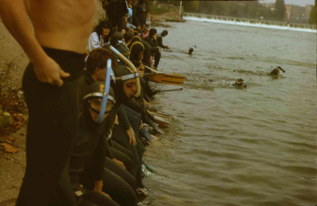 90-81  1990 г.  Старт на чемпионате мира по марафонским заплывам. Ковало, Греция.