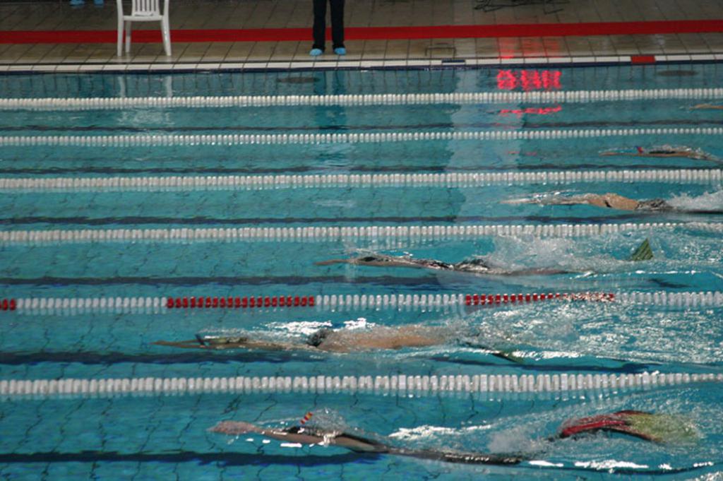 04-62  2004 г.  Спортсмены на дистанции.  ХII чемпионат мира. Шанхай, Китай.