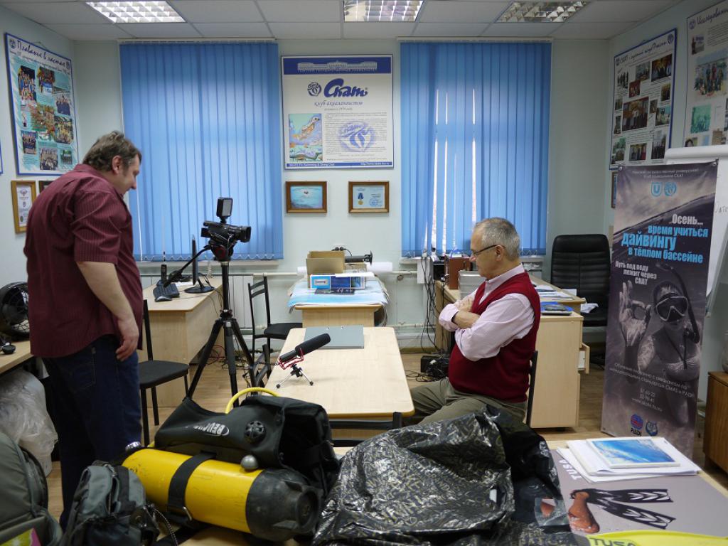 15-71 2015 А.Усов, В.Жданов, съемка сюжета о клубе, клуб СКАТ ТГУ.JPG