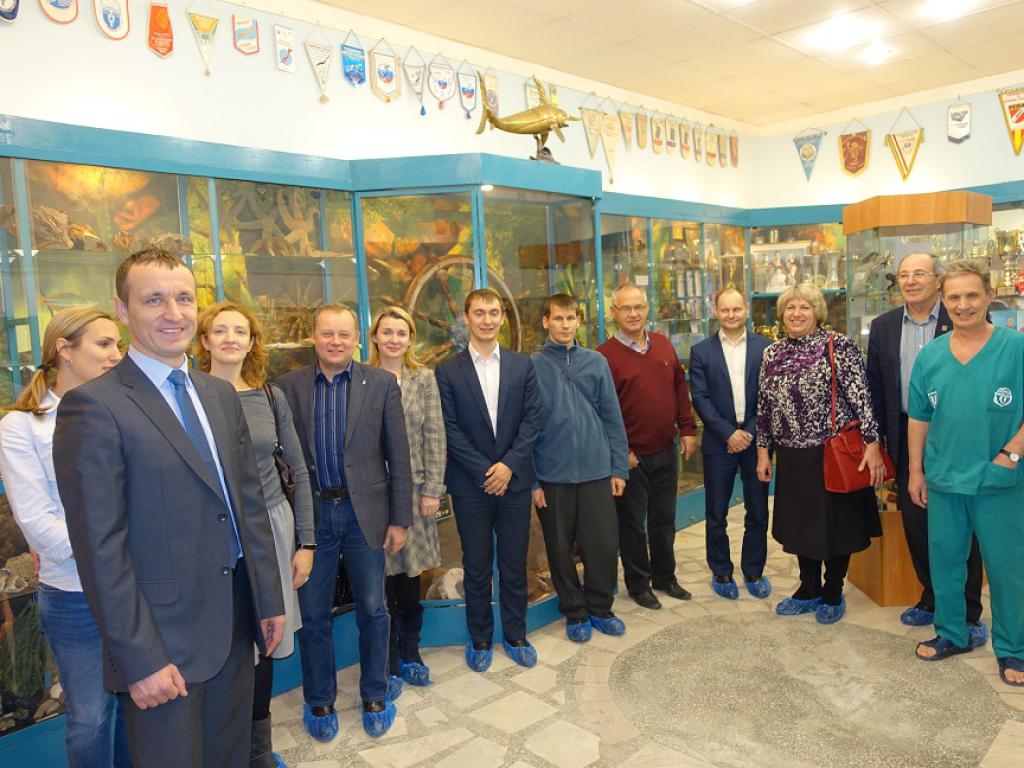 16-126 2016  экскурсия городского Управления физкультуры и спорта в клуб СКАТ ТГУ.JPG